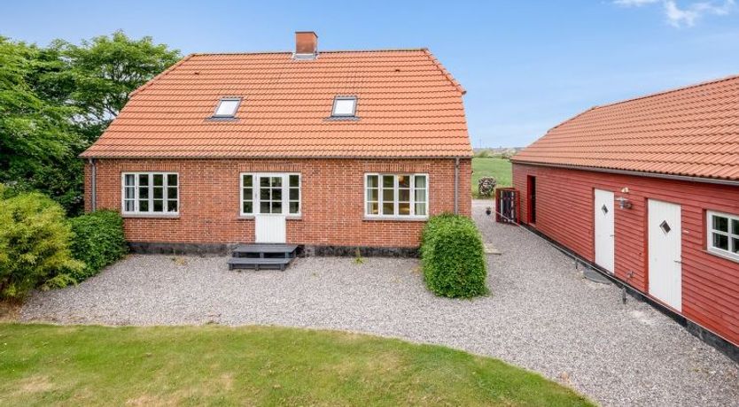 Photo of "Soria" - 600m to the fjord