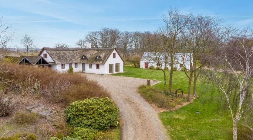 Photo of "Åsta" - 400m to the fjord