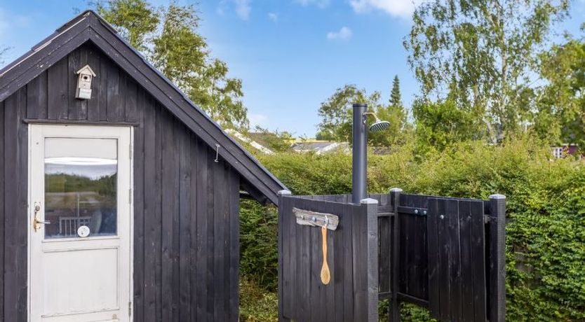 Photo of "Withger" - 20m from the sea