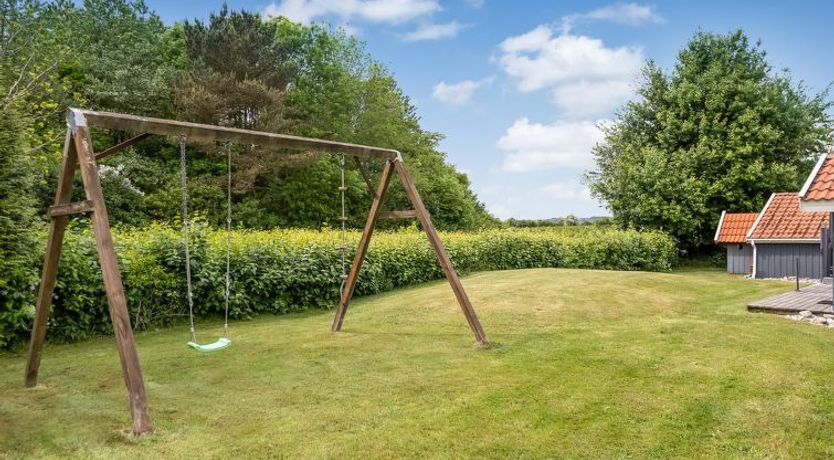 Photo of "Irlin" - 850m from the sea