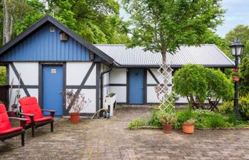 Höja By Holiday Home