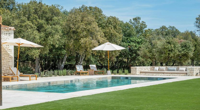 Photo of Luberon Oaks