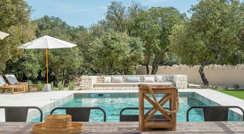 Photo of Luberon Oaks