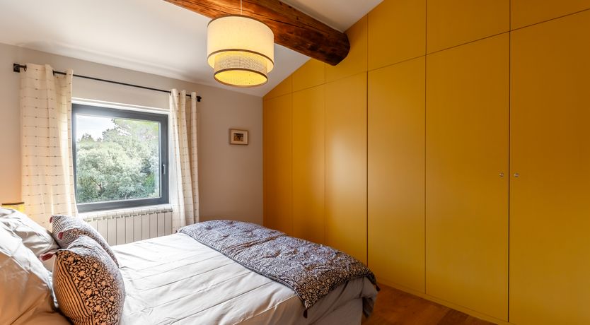 Photo of Olive & Moon