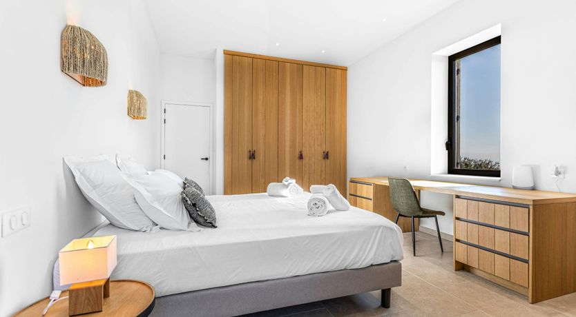 Photo of The Crillon