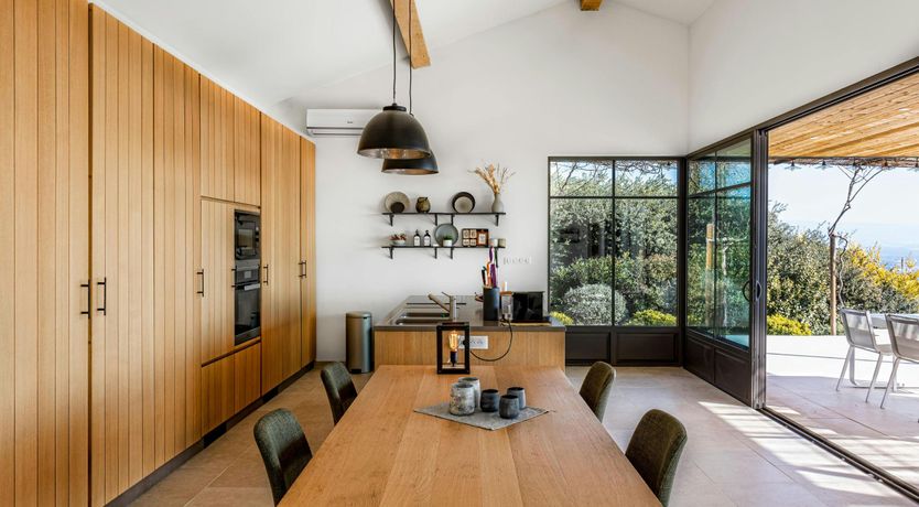 Photo of The Crillon