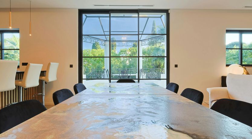 Photo of Palm Pleasure