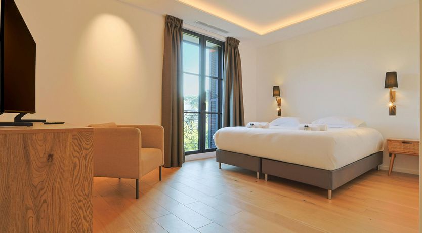 Photo of Palm Pleasure