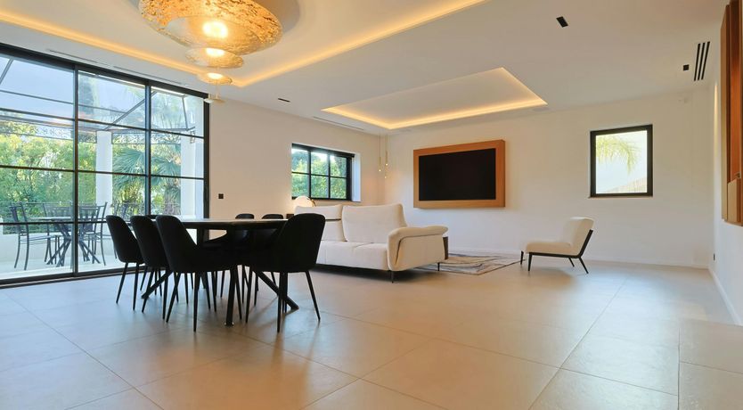 Photo of Palm Pleasure