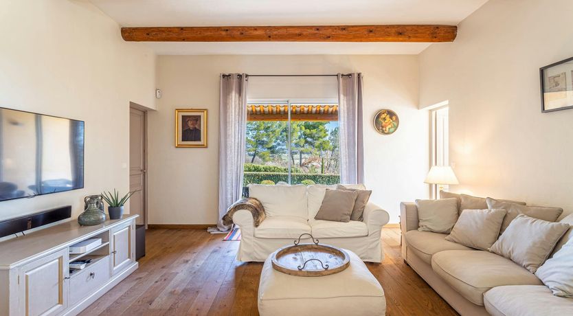 Photo of Luberon Views