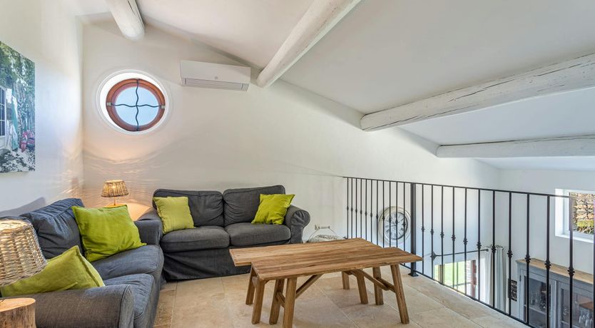 Photo of Luberon Views