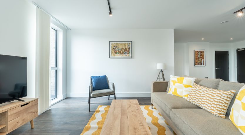 Photo of The Golden Embrace