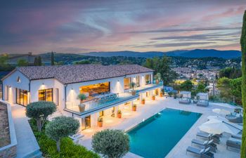 Crown of Cannes Holiday Home
