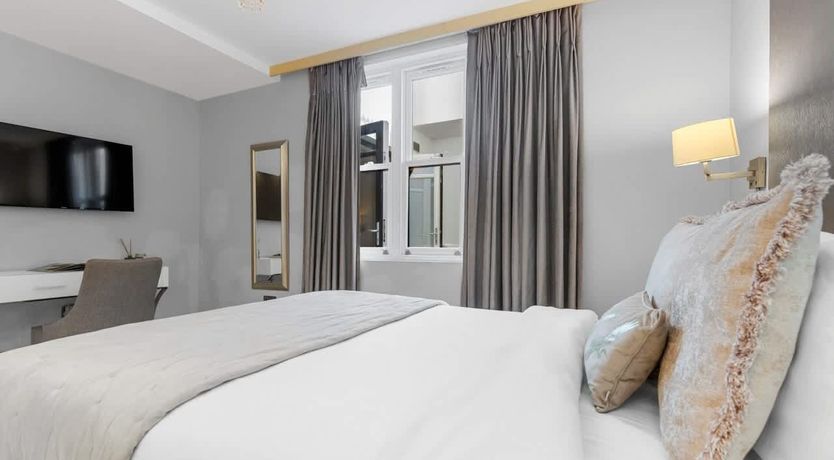 Photo of Westbourne Gardens