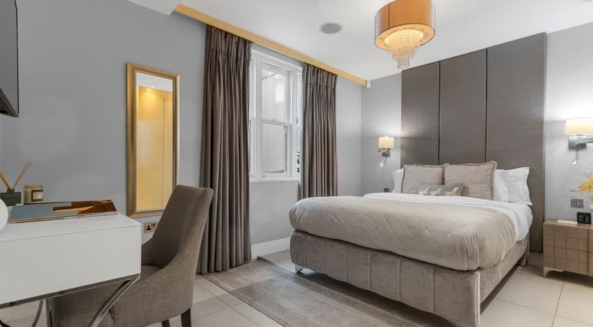 Photo of Westbourne Gardens