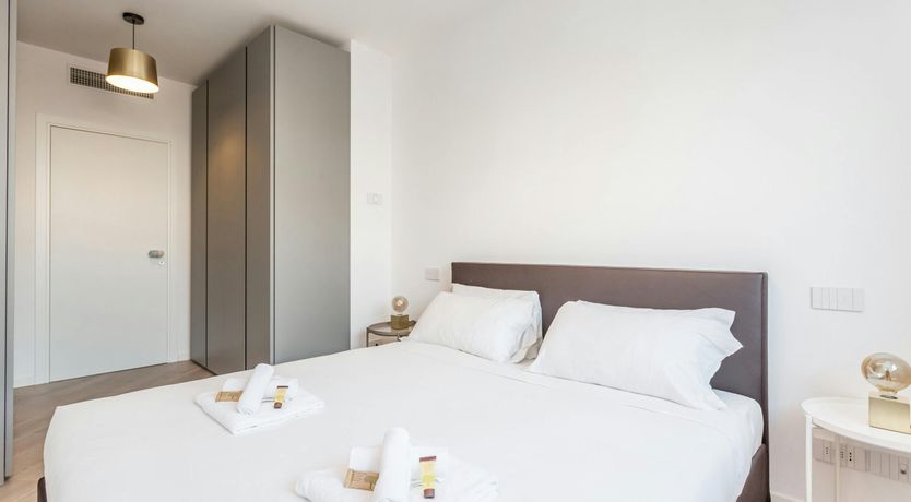 Photo of Antique Markets