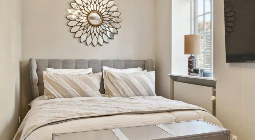 Photo of The Classic Muse