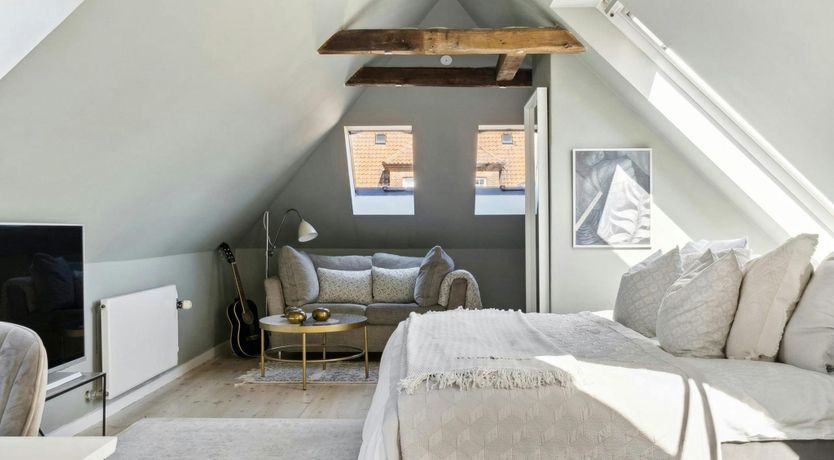 Photo of The Classic Muse