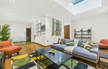 Camden Creative Holiday Home