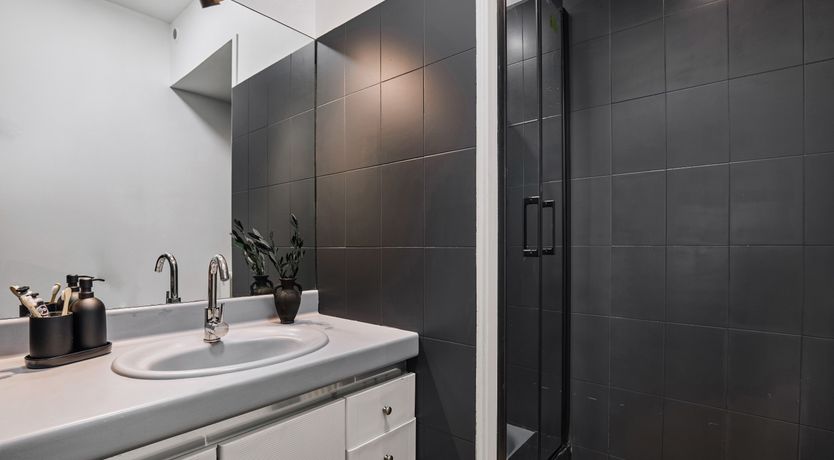 Photo of Iron & Ivory