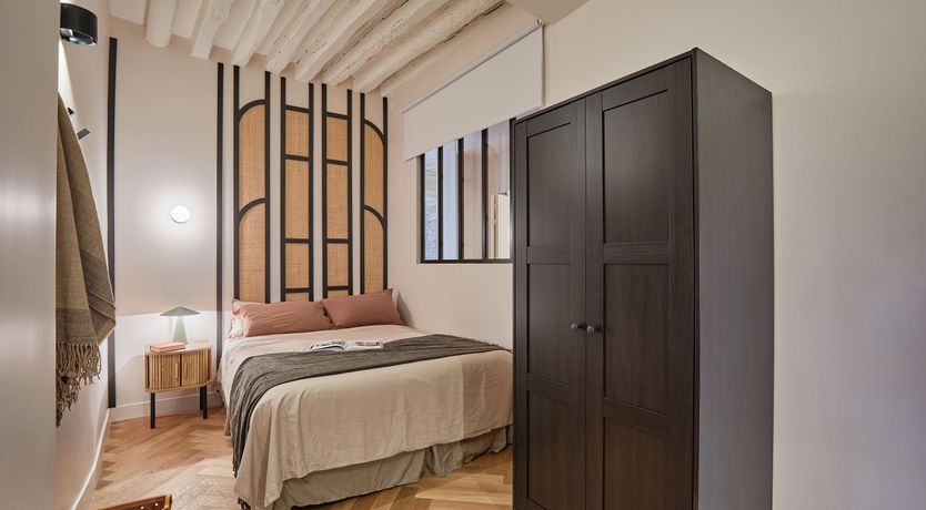 Photo of Burlap & Stone