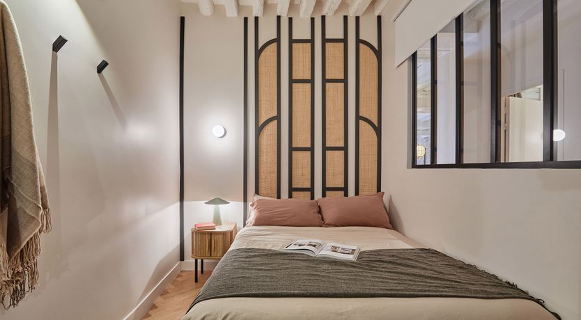 Photo of Burlap & Stone