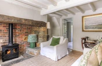 The Charming Cottage Holiday Home