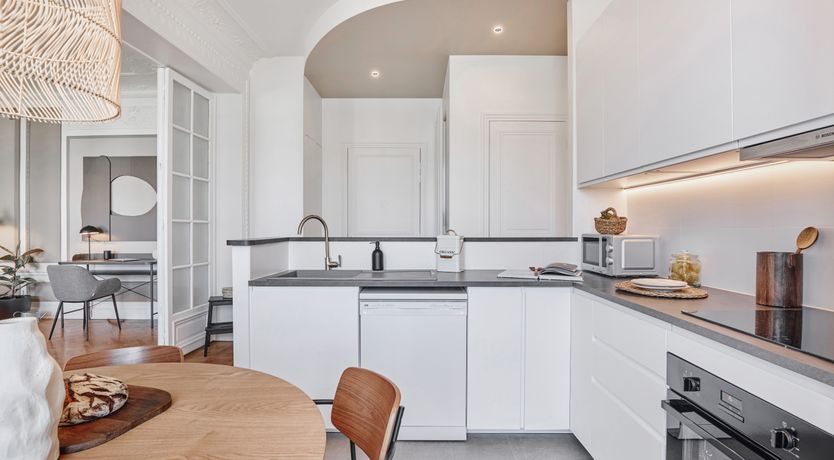 Photo of Le Marais Light