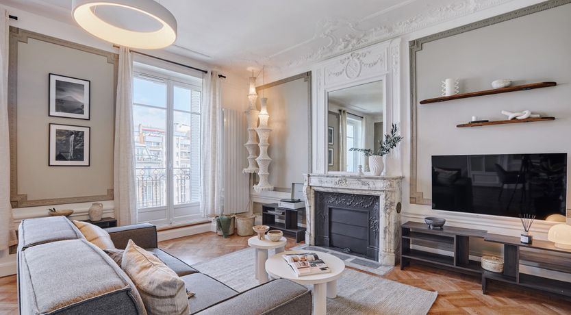 Photo of Le Marais Light