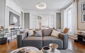 Photo of Le Marais Light