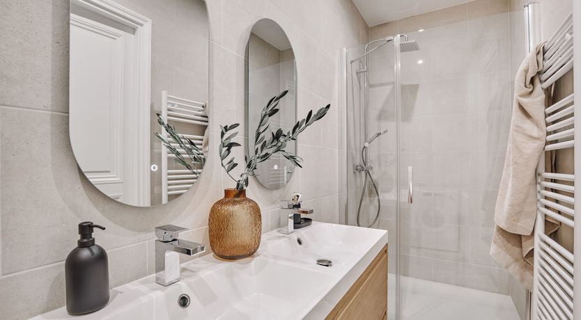 Photo of Le Marais Light