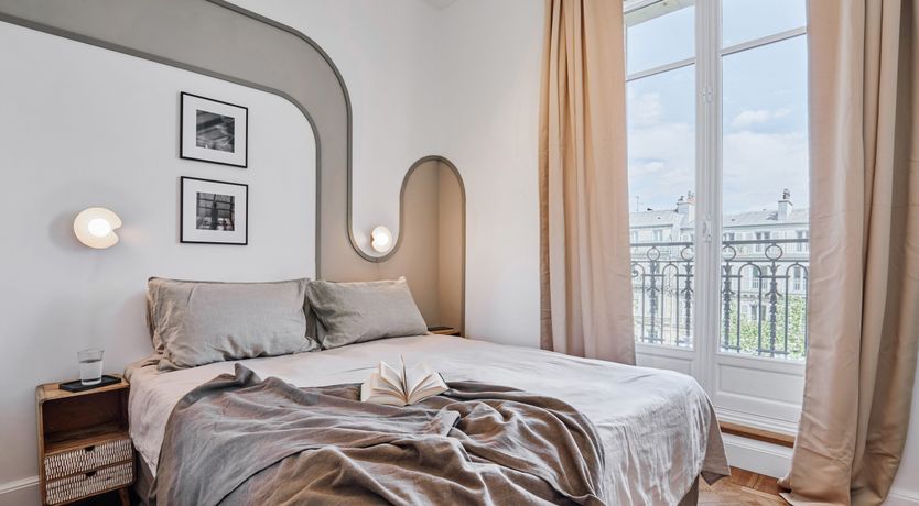 Photo of Le Marais Light