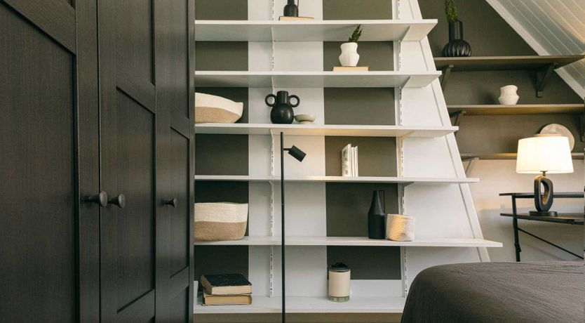 Photo of Mansard Nest