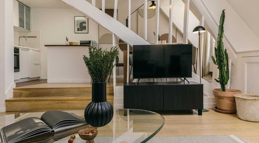 Photo of Mansard Nest