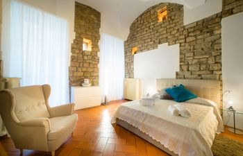 The Florentine Tower Holiday Home