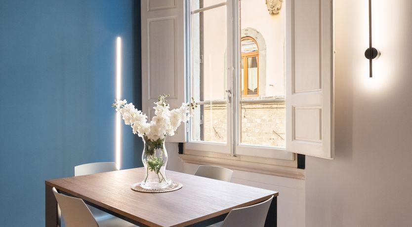 Photo of Boutiques & Landmarks