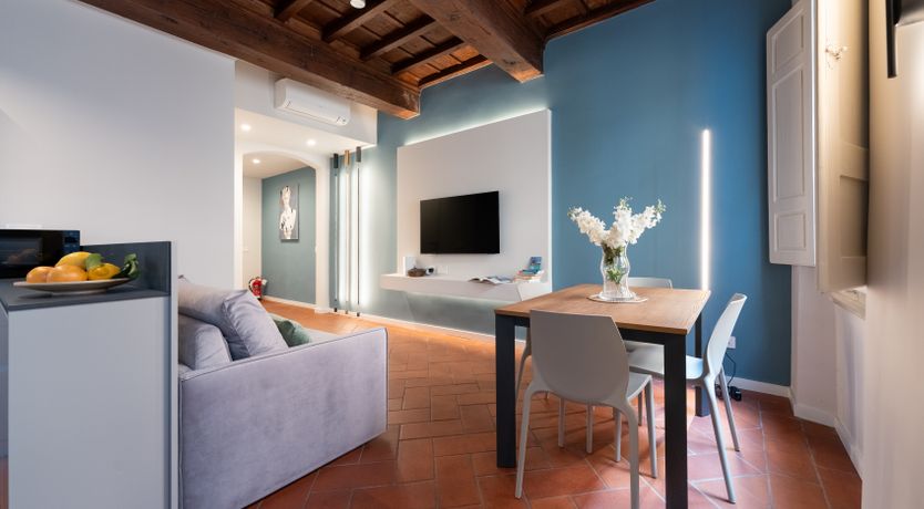 Photo of Boutiques & Landmarks