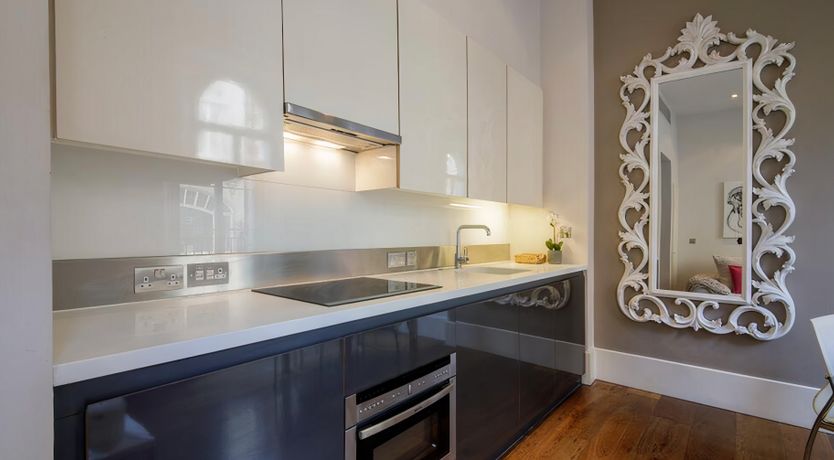 Photo of Mayfair Light