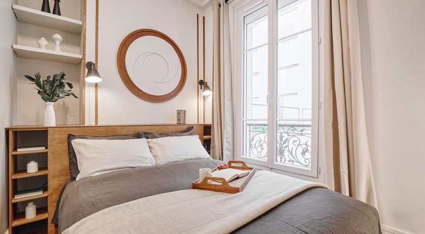 Photo of By The Quai