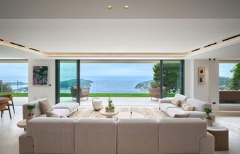 Horizon Fantasy Holiday Home