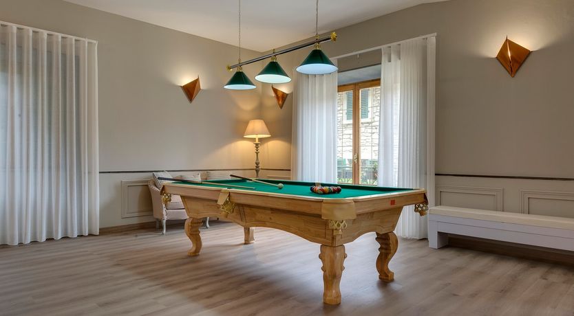 Photo of Vine & Sunlight