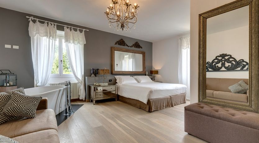 Photo of Vine & Sunlight