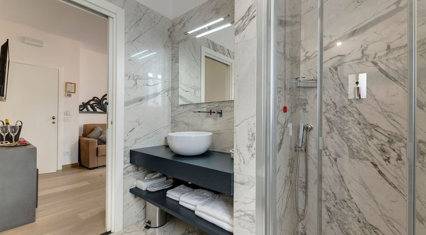 Photo of Vine & Sunlight