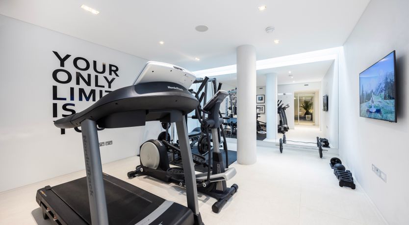 Photo of A Hint of Oak