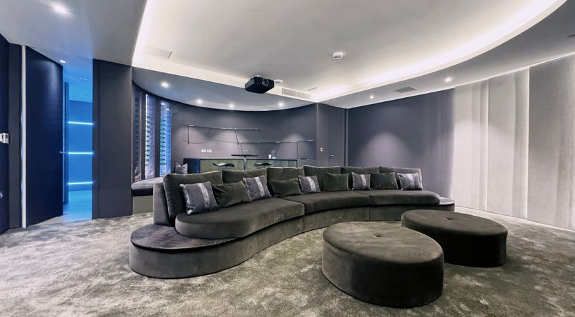 Photo of A Hint of Oak