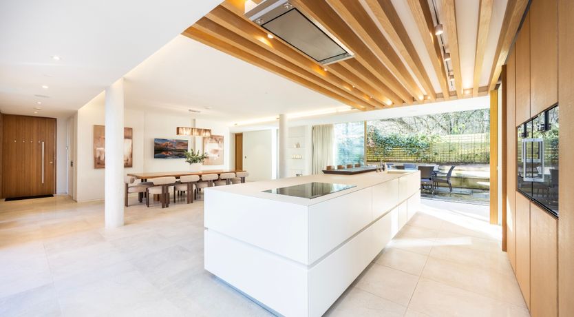 Photo of A Hint of Oak