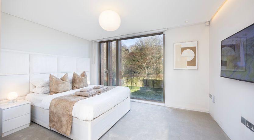 Photo of A Hint of Oak