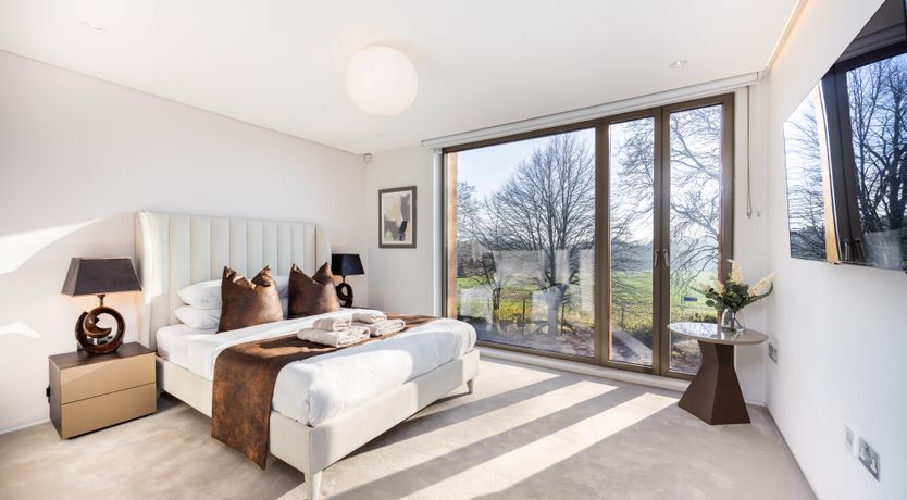 Photo of A Hint of Oak