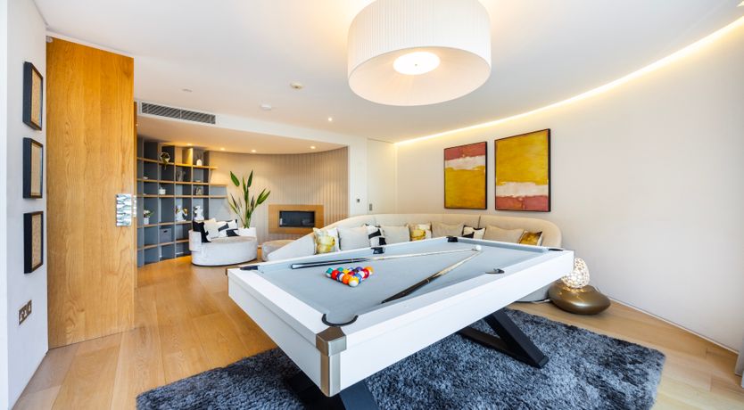 Photo of A Hint of Oak