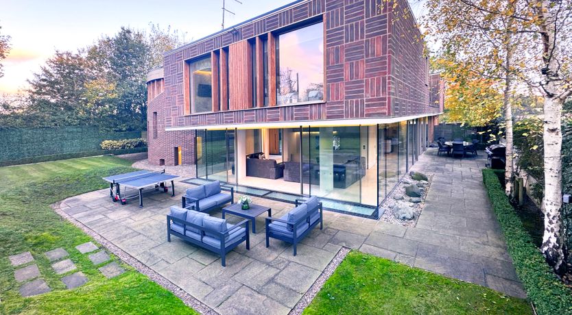 Photo of A Hint of Oak